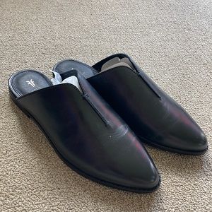 Frye Nolan Seam Mule Size 8.5